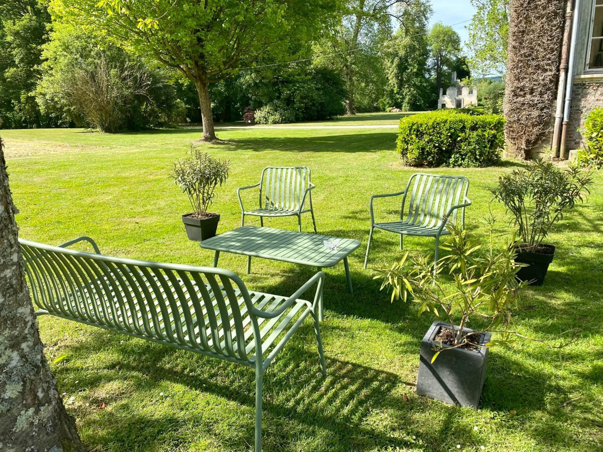 Domaine De La Cressonniere Bed & Breakfast Saint-Martin-de-Bienfaite-la-Cressonniere Exterior photo